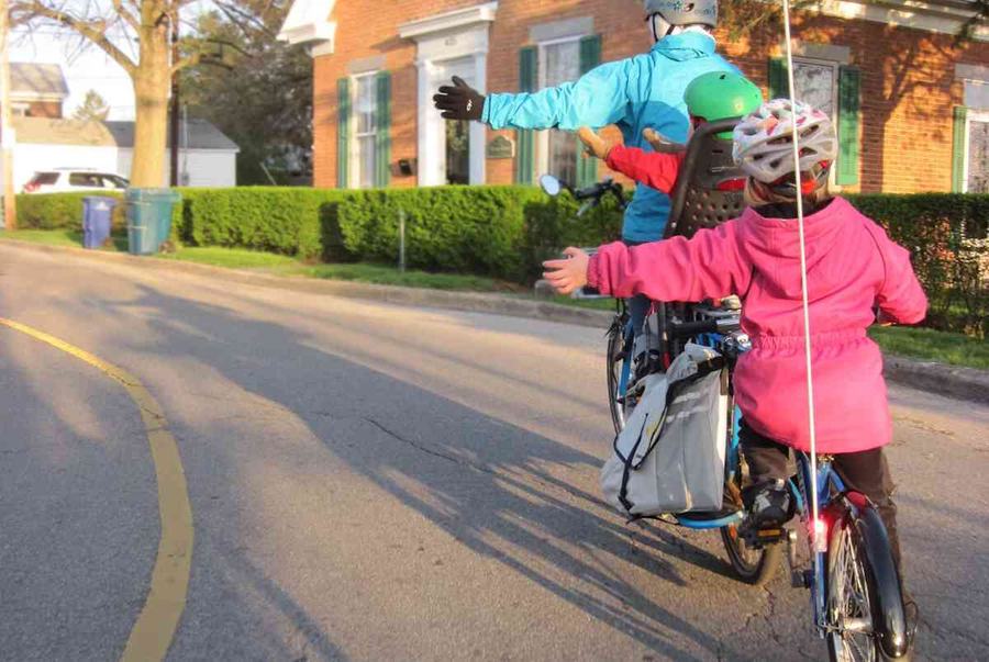 DB-Cycliste-averti-Photo-1074x720
