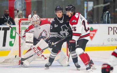 Week-end parfait sur la route pour les Huskies